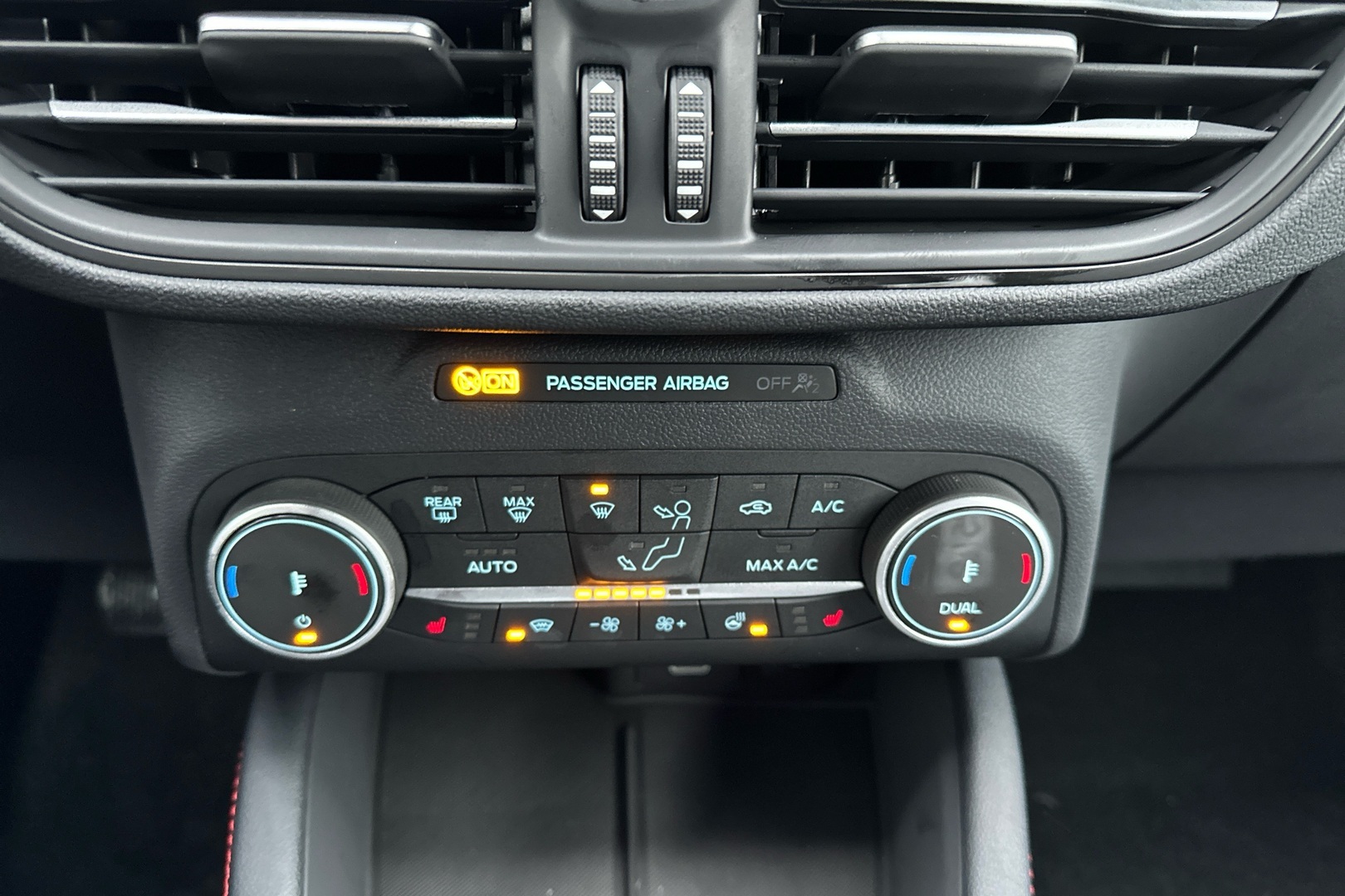 FORD Kuga 2024