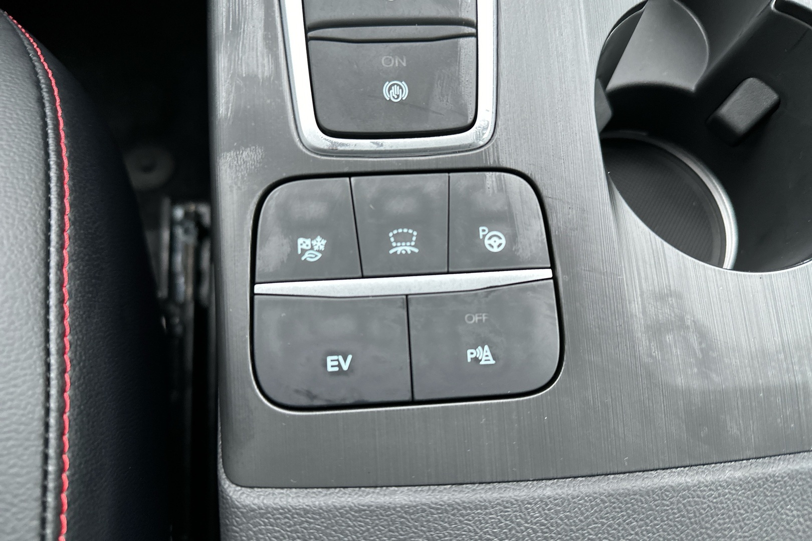 FORD Kuga 2024