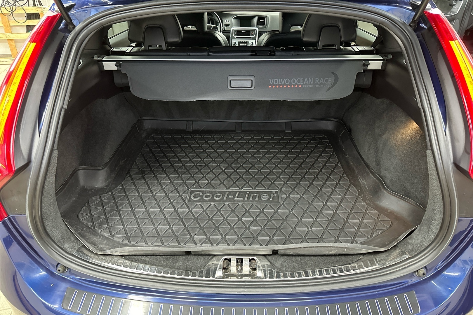 VOLVO V60 2014