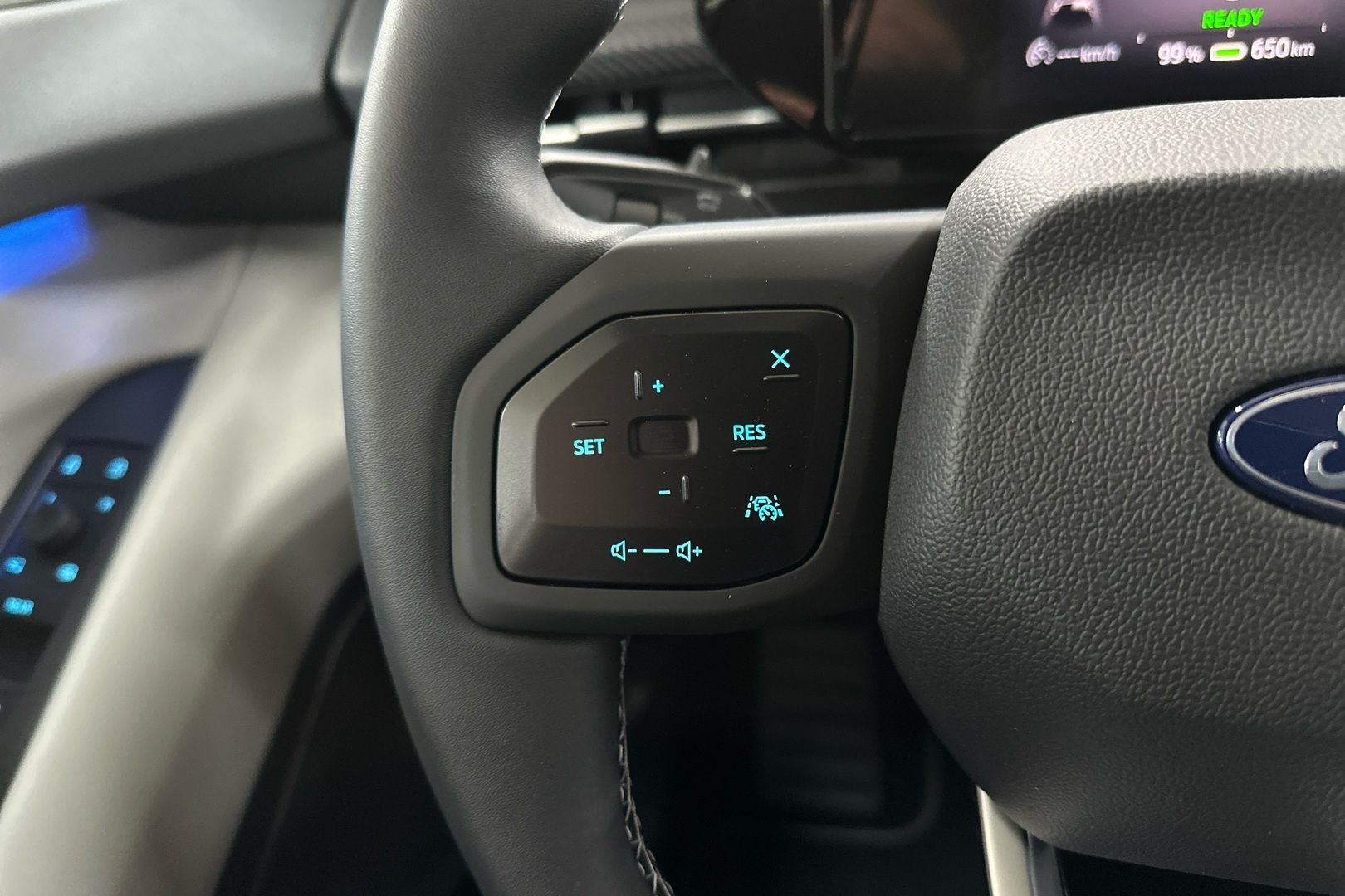 FORD Explorer 2026