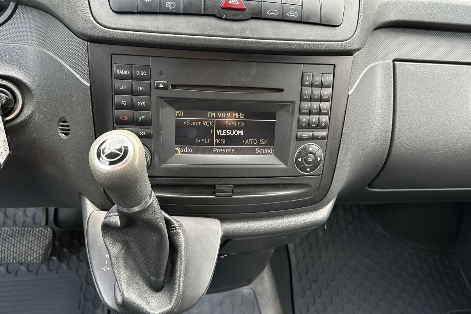 MERCEDES-BENZ Vito 2012
