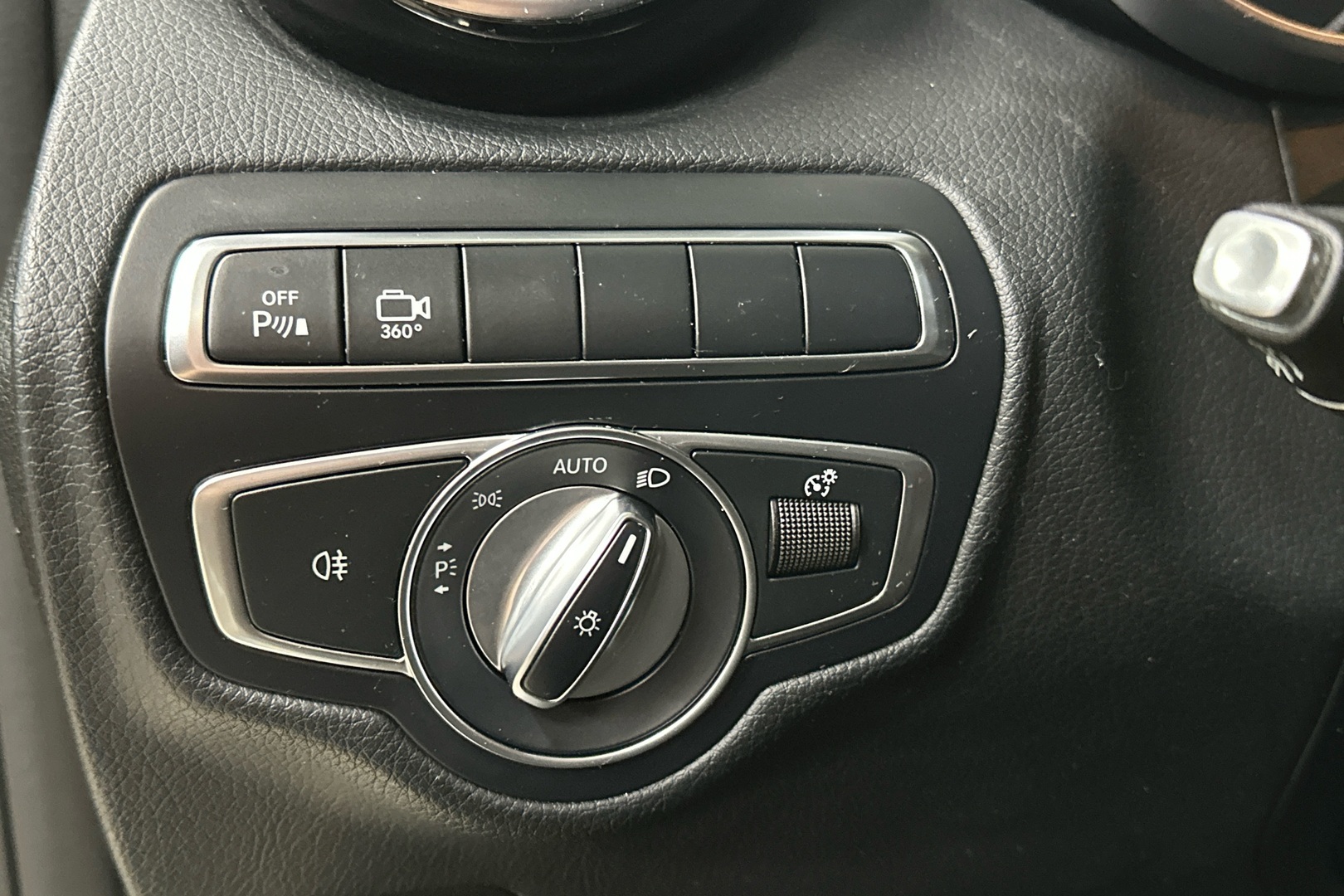 MERCEDES-BENZ GLC 2017