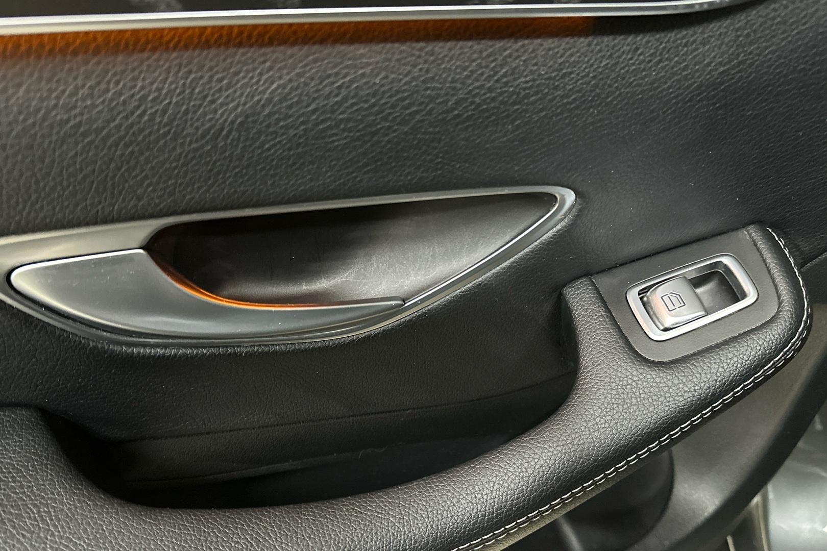 MERCEDES-BENZ GLC 2017