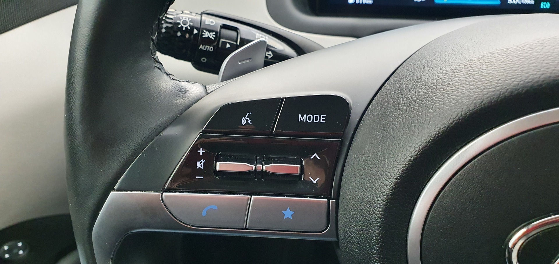 HYUNDAI Tucson 22