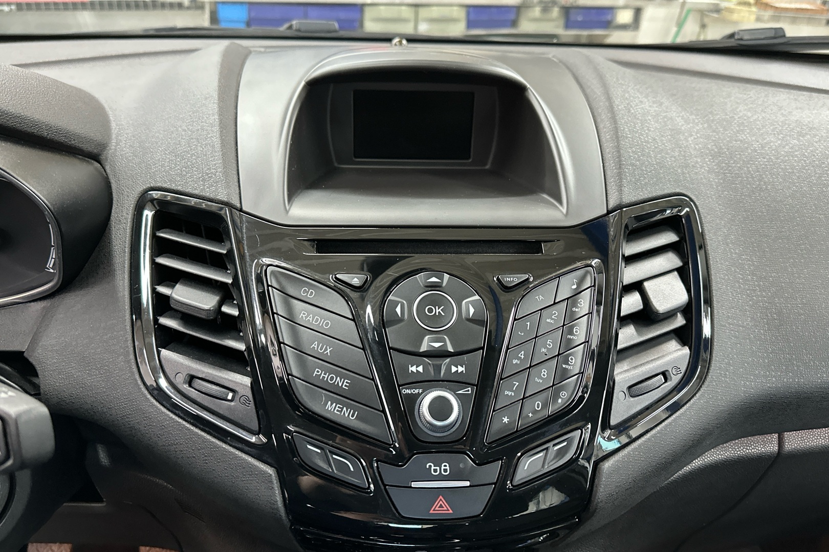 FORD Fiesta 2016