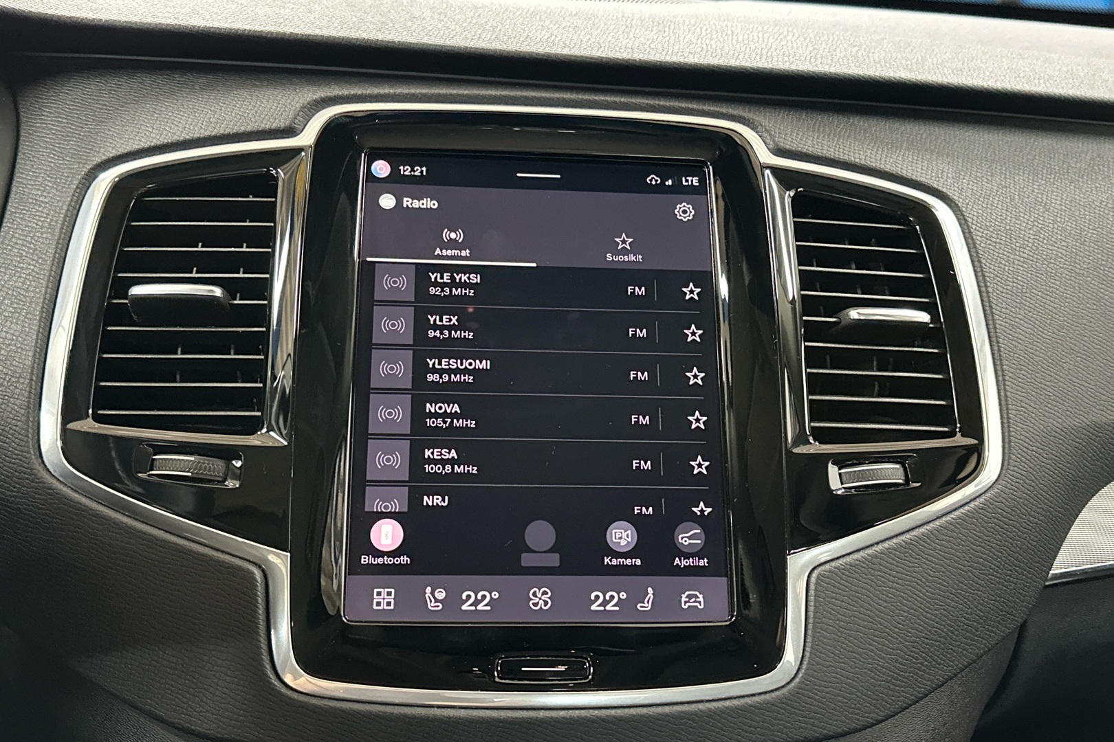 VOLVO XC90 2023