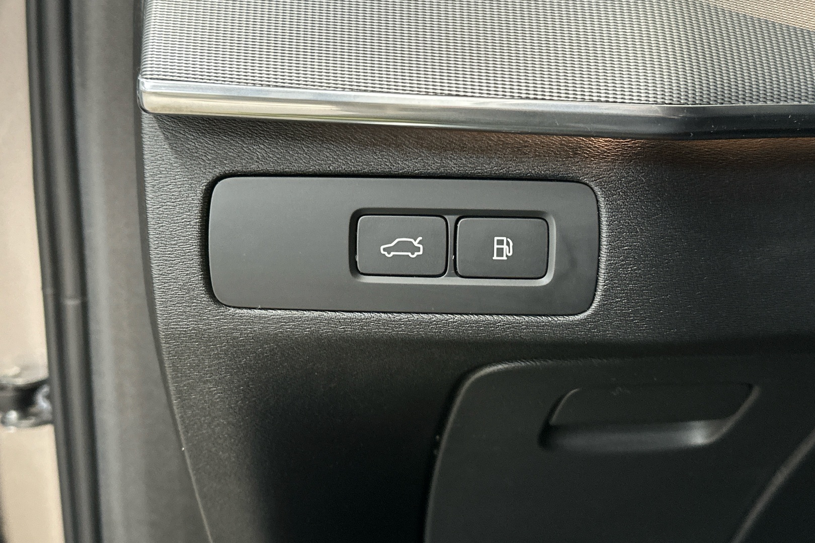 VOLVO XC90 2023