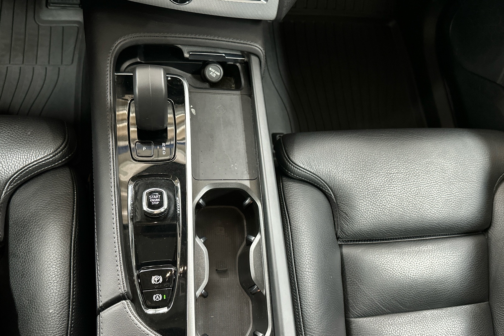 VOLVO XC90 2023
