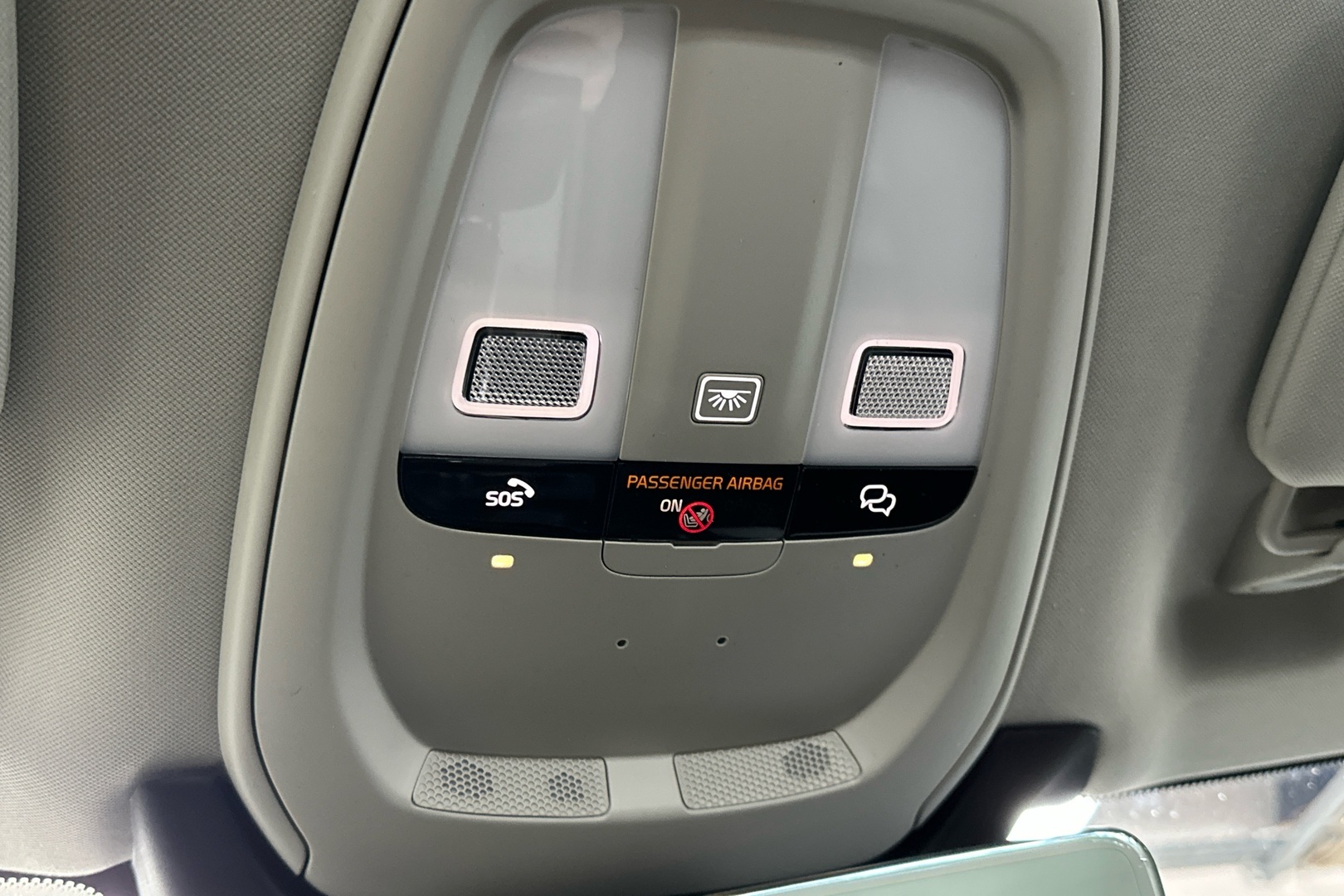 VOLVO XC90 2023