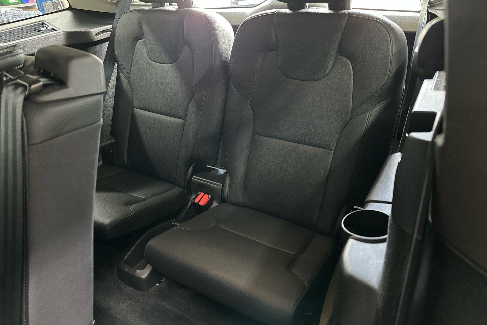 VOLVO XC90 2023
