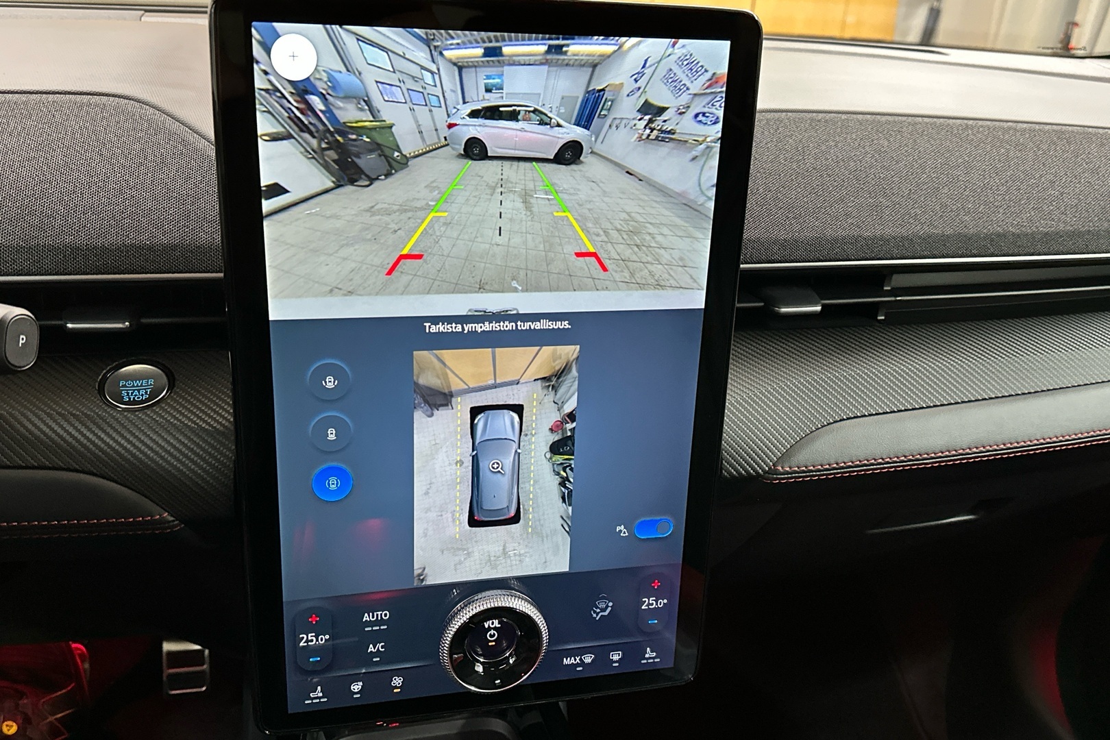 FORD Mustang Mach-E 2025