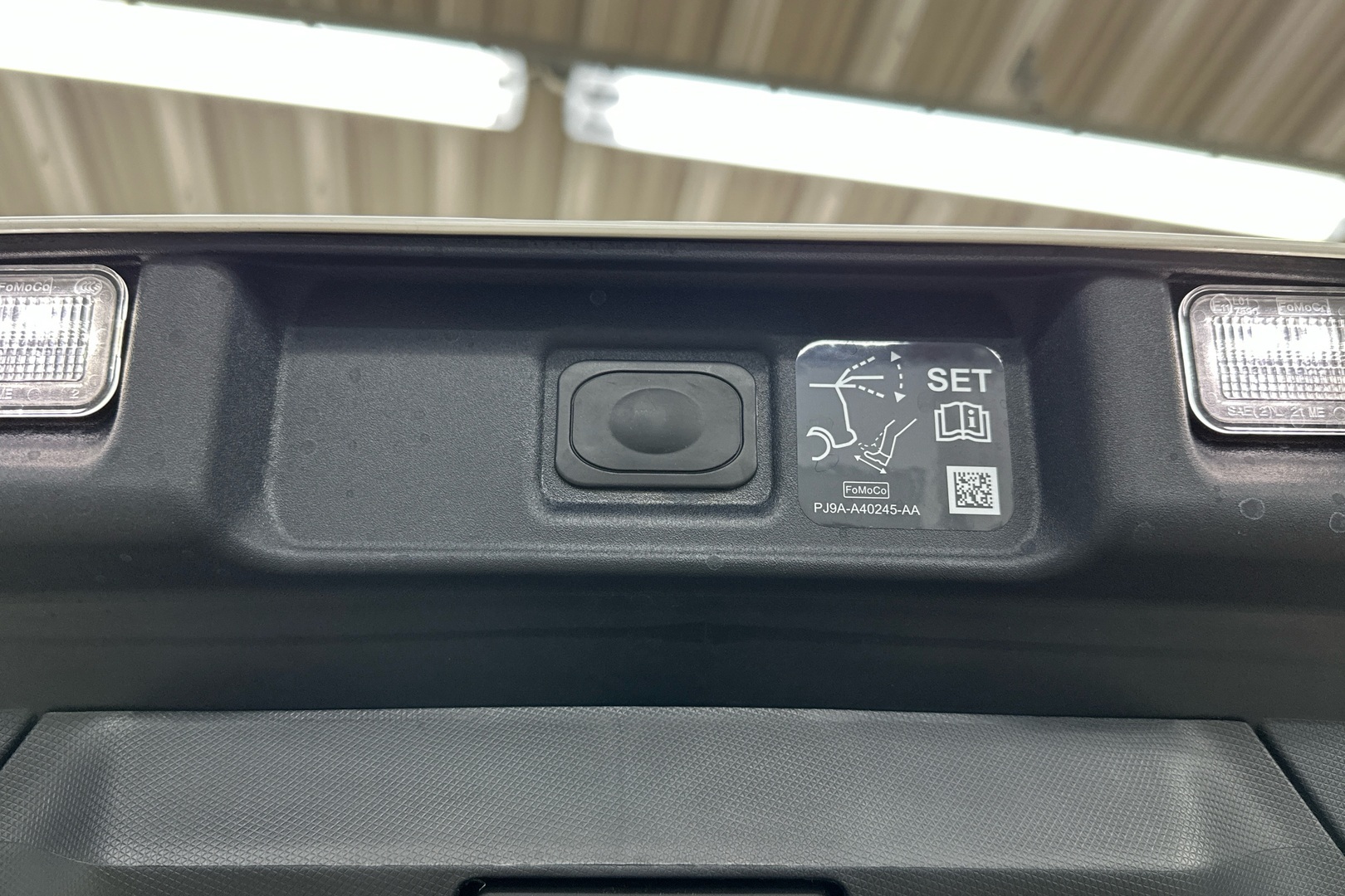 FORD Mustang Mach-E 2025