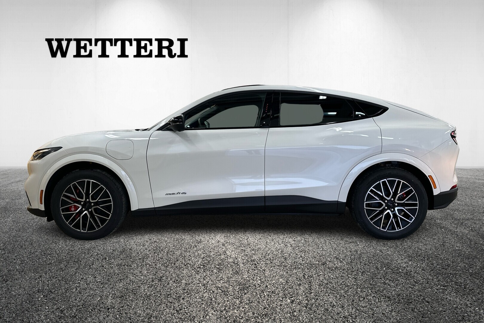 FORD Mustang Mach-E 2025