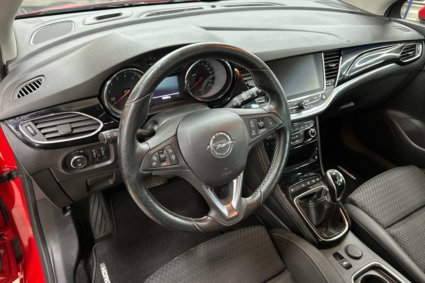 OPEL Astra 2017