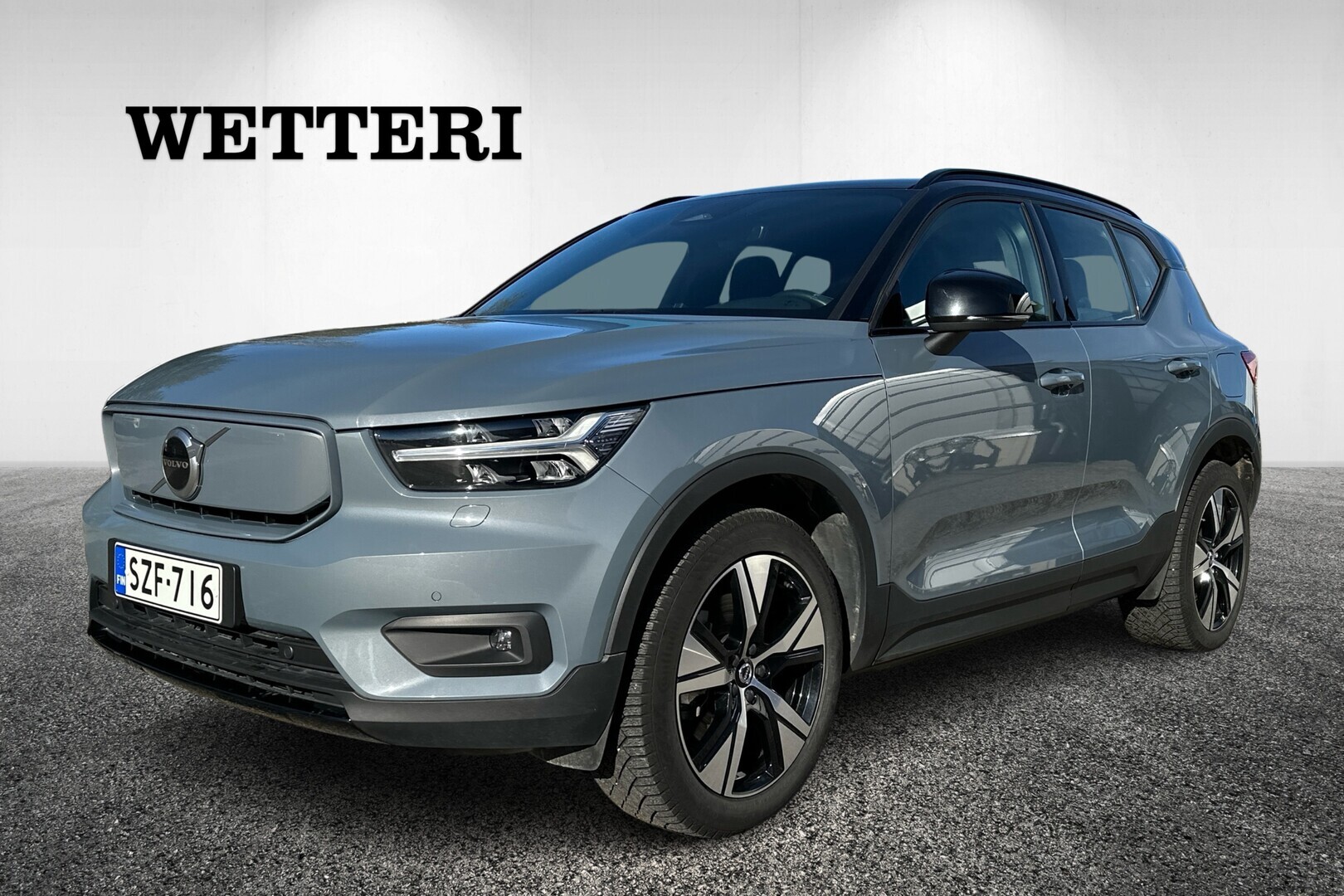 VOLVO XC40 2022