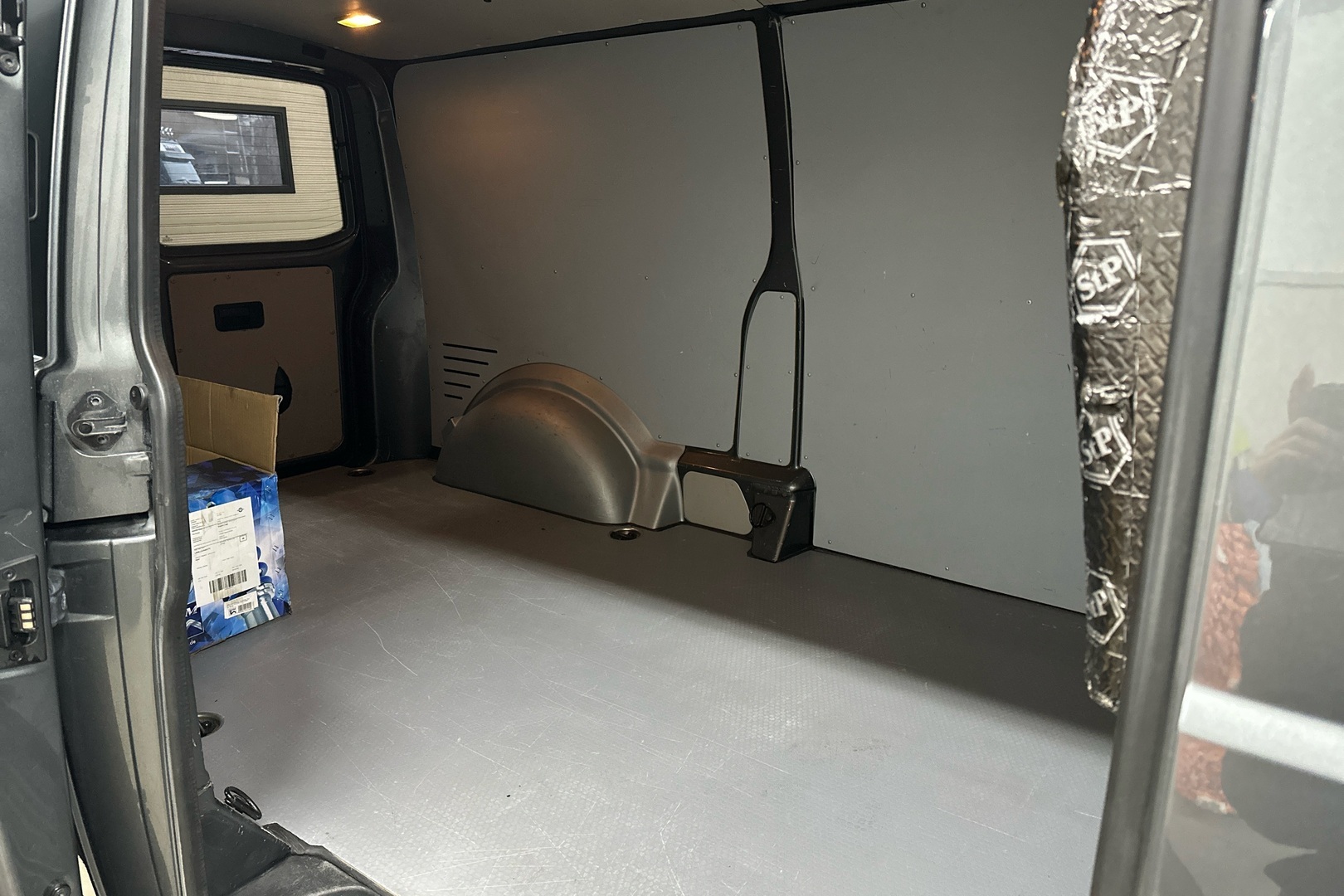 VOLKSWAGEN Transporter 2015