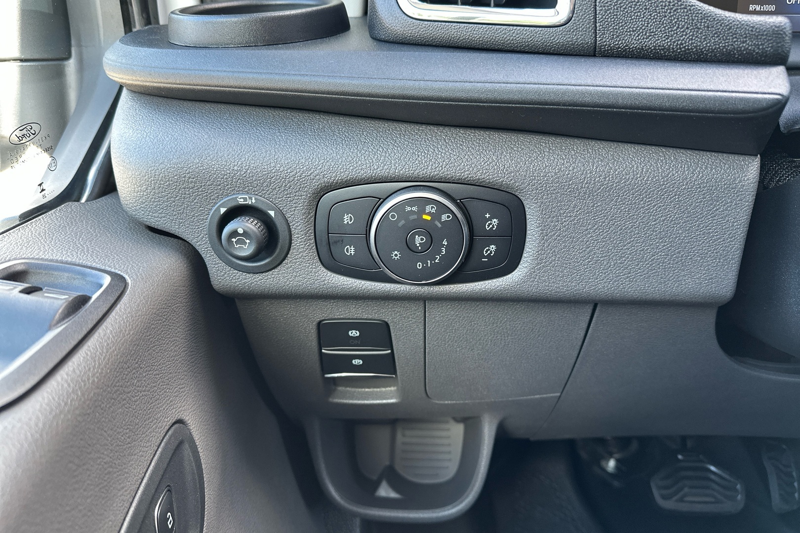 FORD Transit 2026