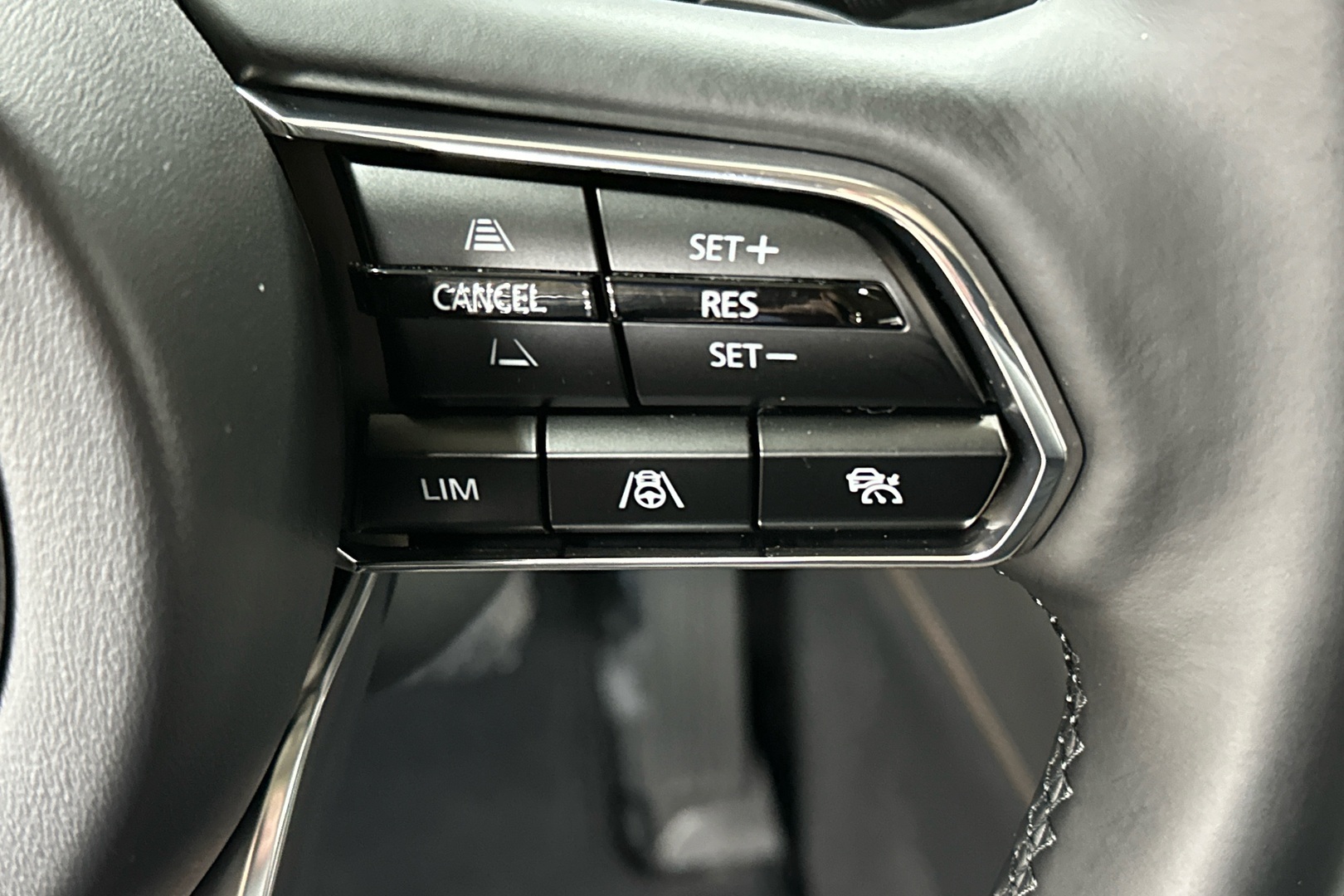 MAZDA CX-60 2025