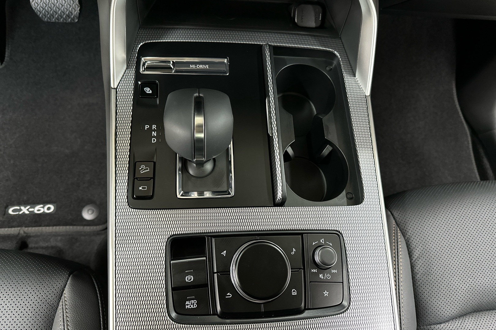 MAZDA CX-60 2025