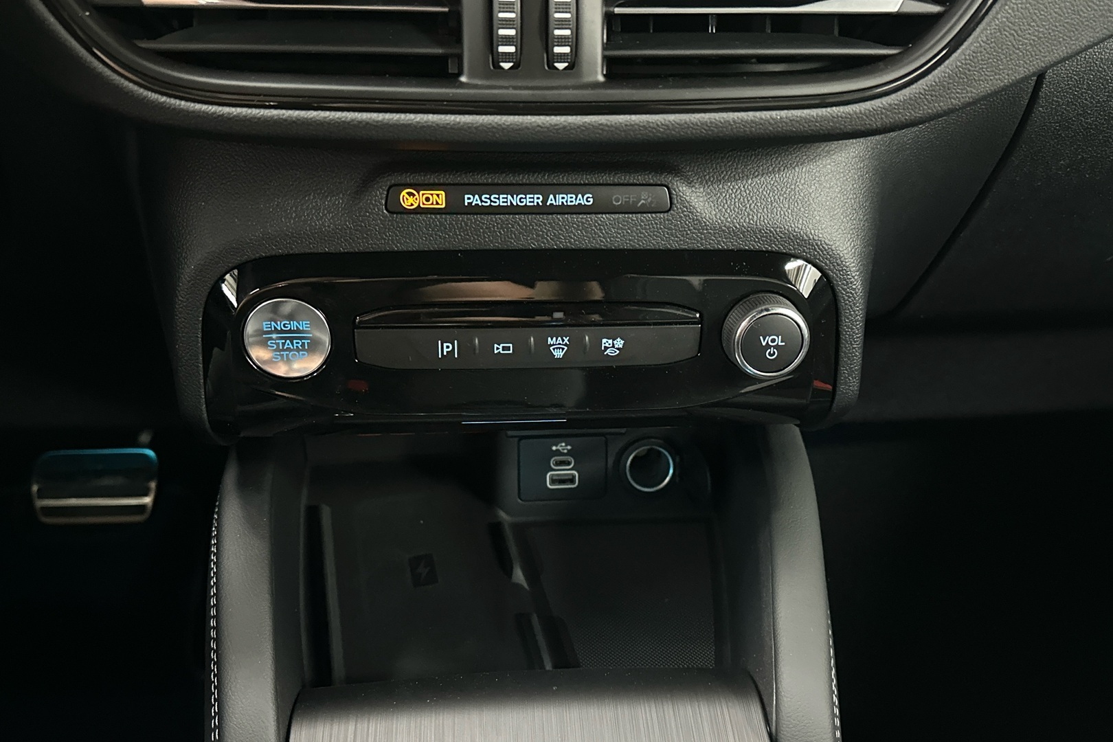 FORD Kuga 2026
