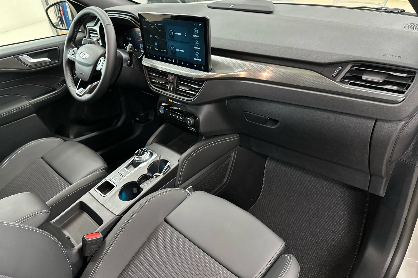 FORD Kuga 2026