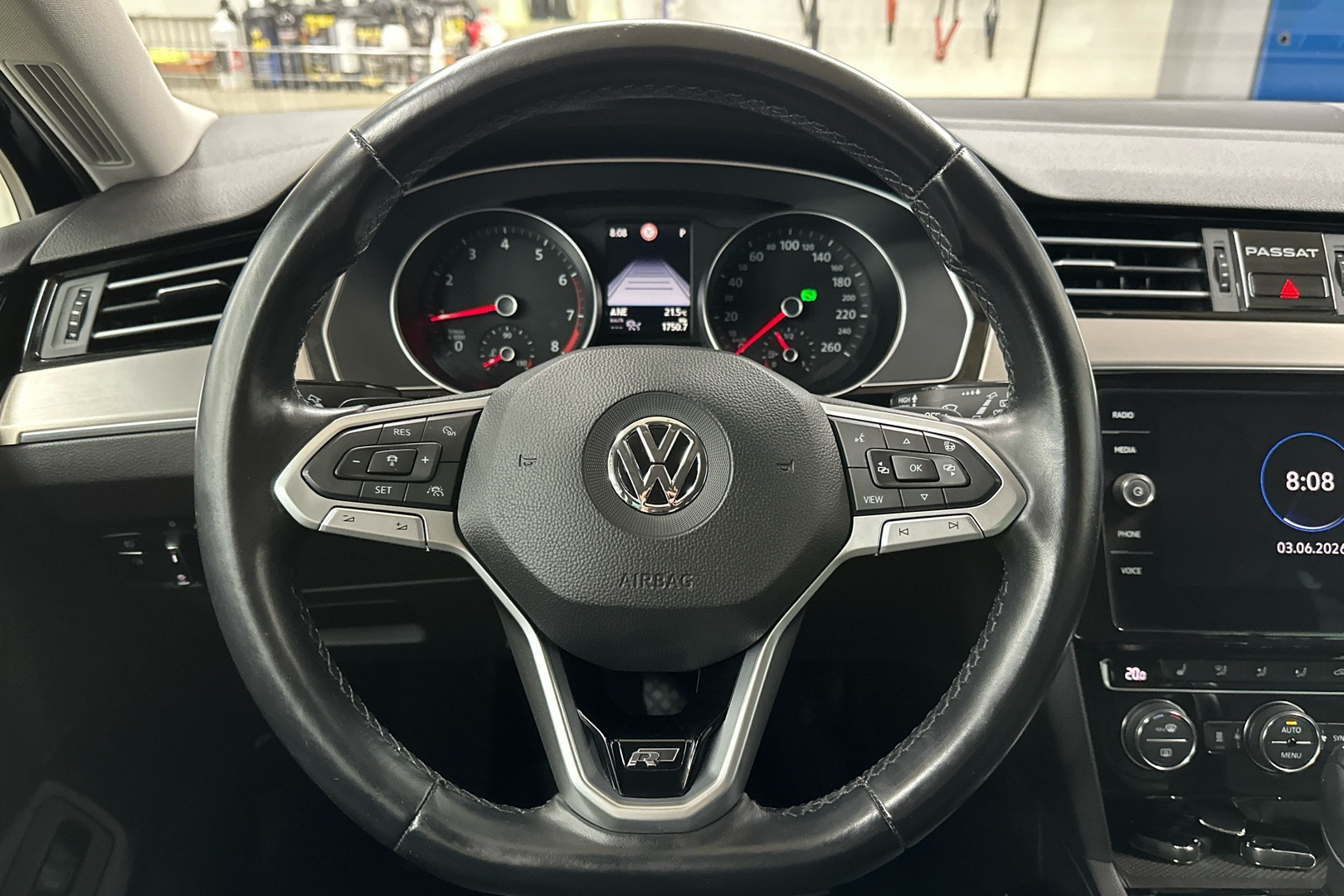 VOLKSWAGEN Passat 2020