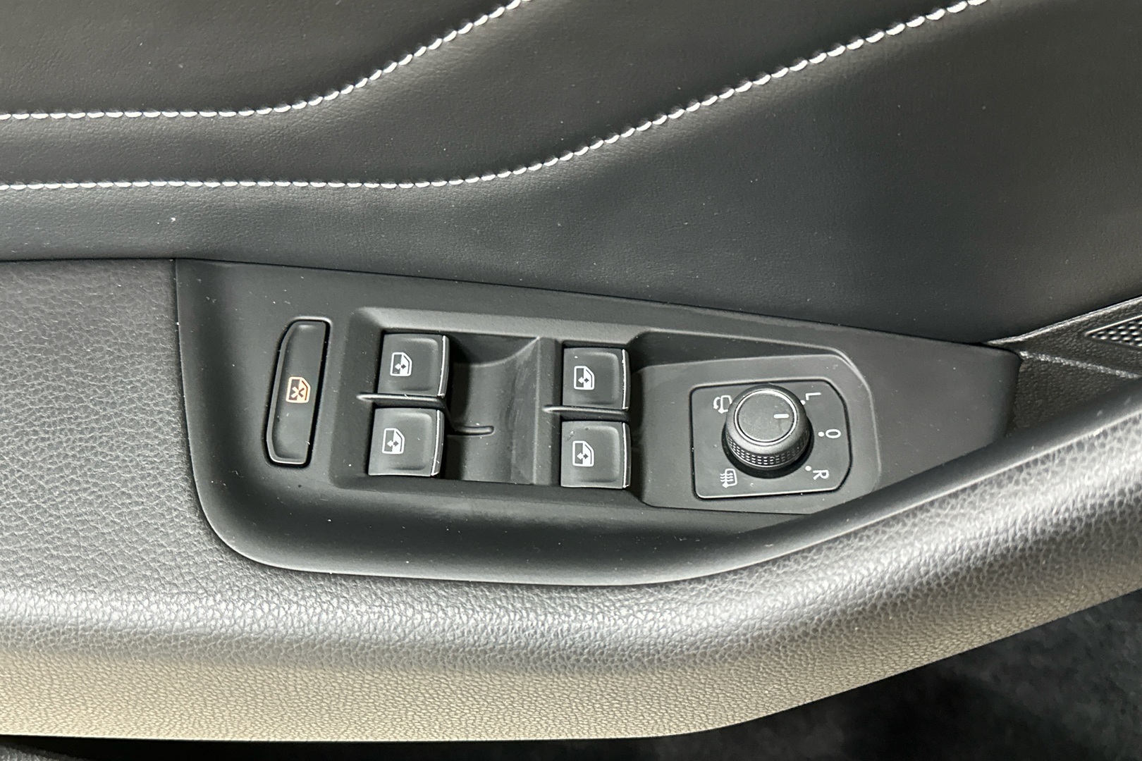 VOLKSWAGEN Passat 2020