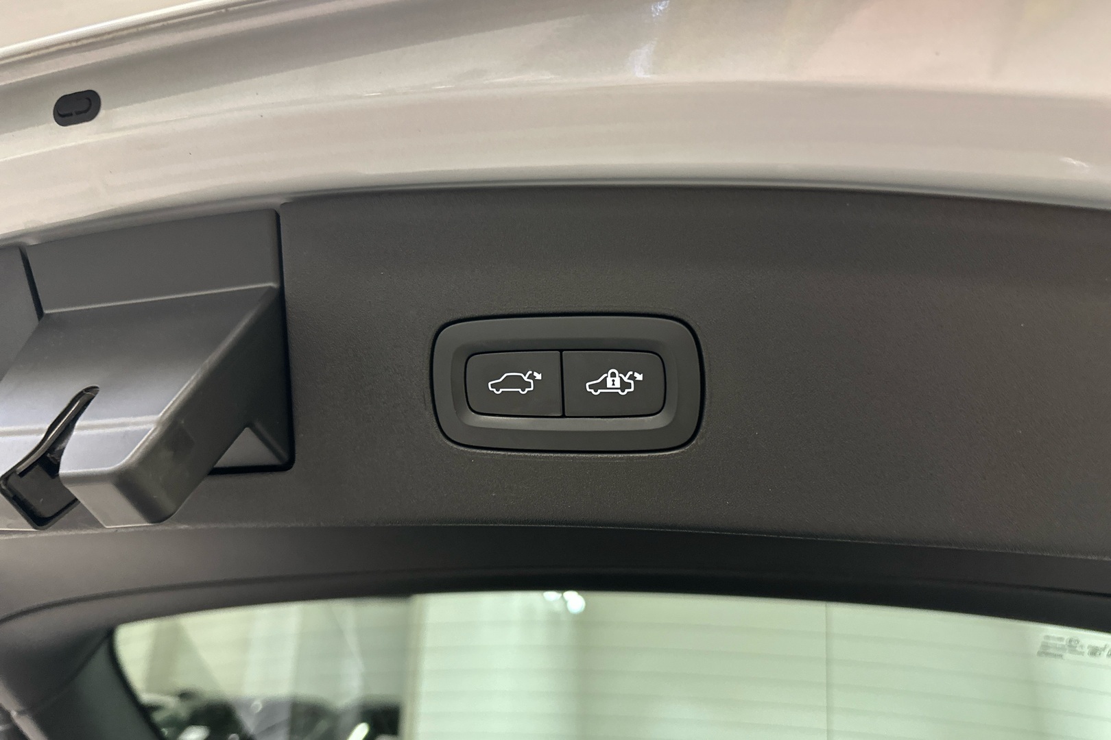 POLESTAR 2 2024