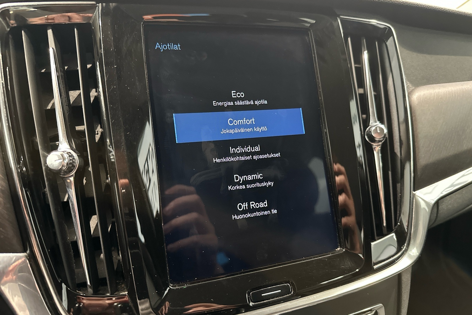 VOLVO V90 Cross Country 2019