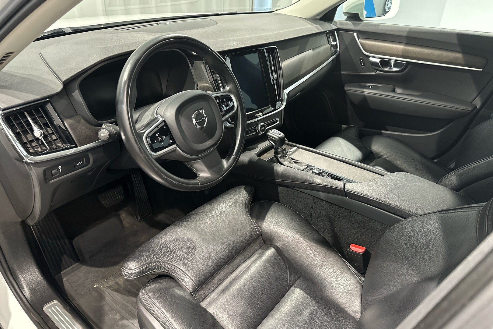 VOLVO V90 Cross Country 2019