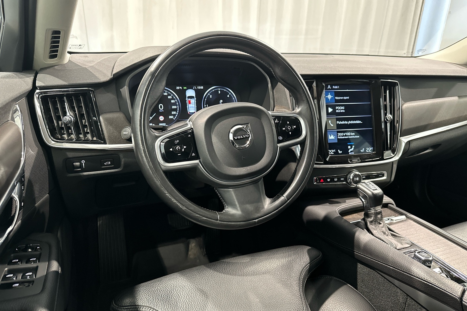 VOLVO V90 Cross Country 2019