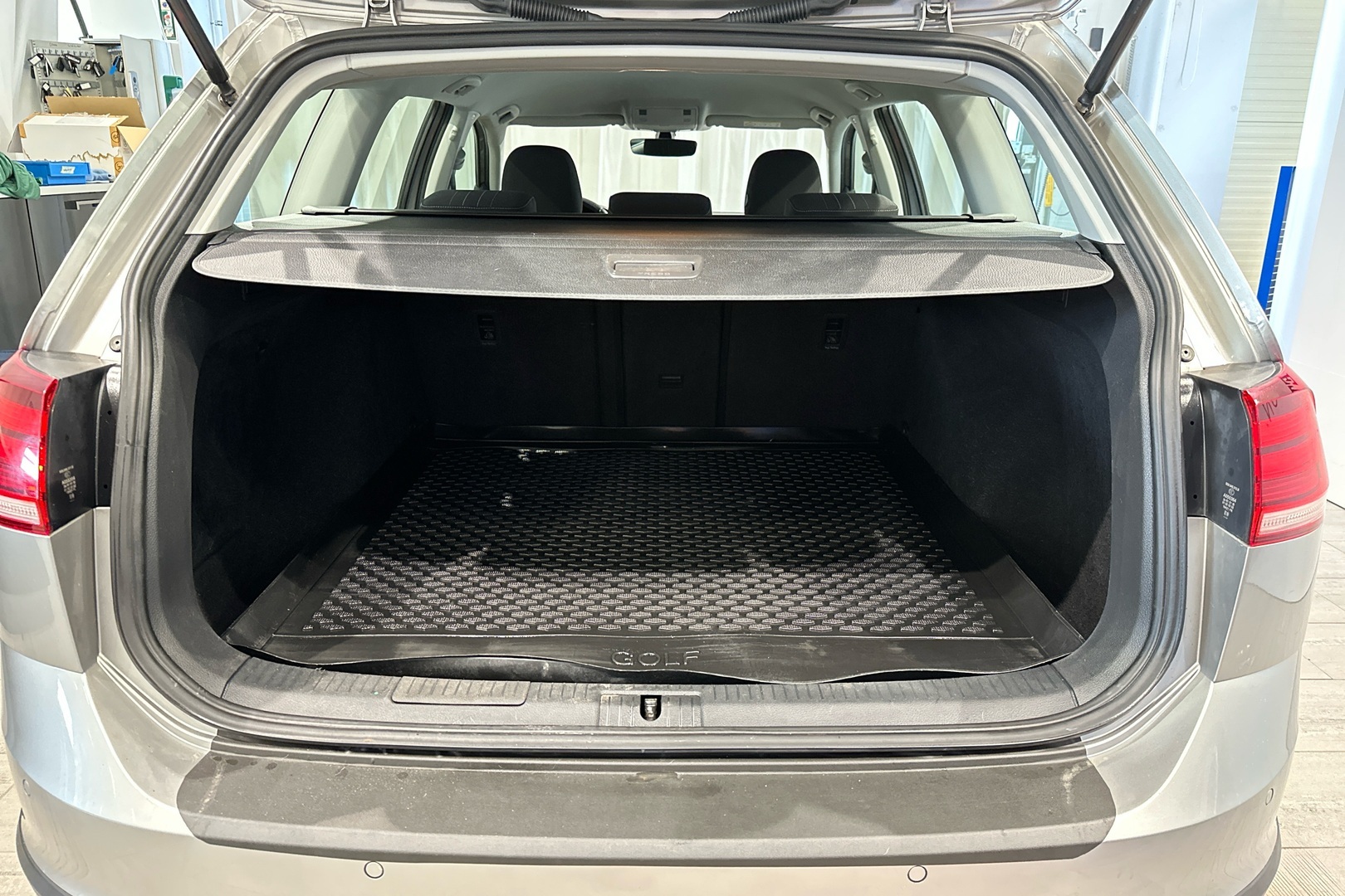 VOLKSWAGEN Golf 2018