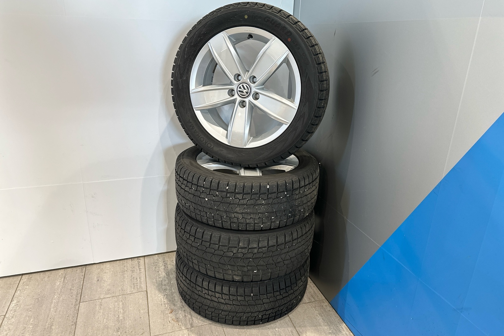 VOLKSWAGEN Golf 2018