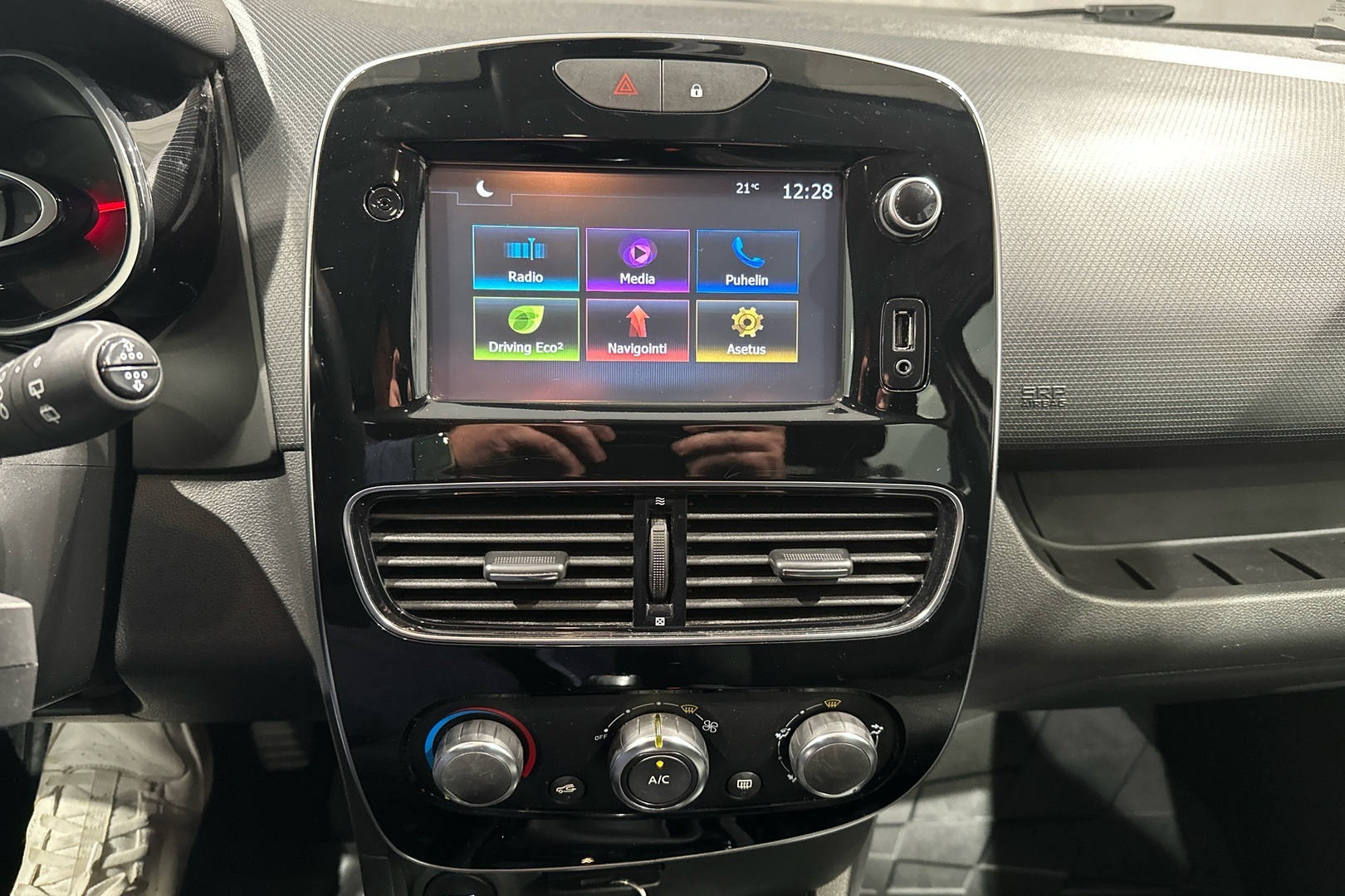 RENAULT Clio 2019
