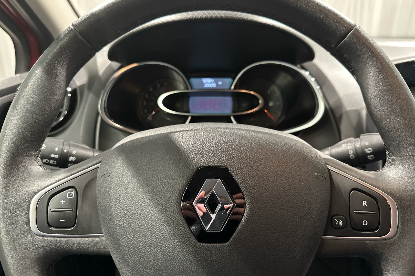 RENAULT Clio 2019