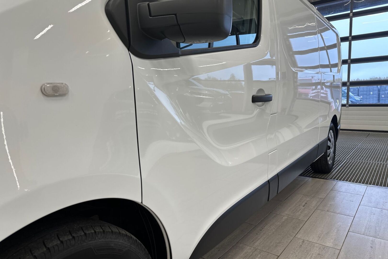 RENAULT Trafic 26