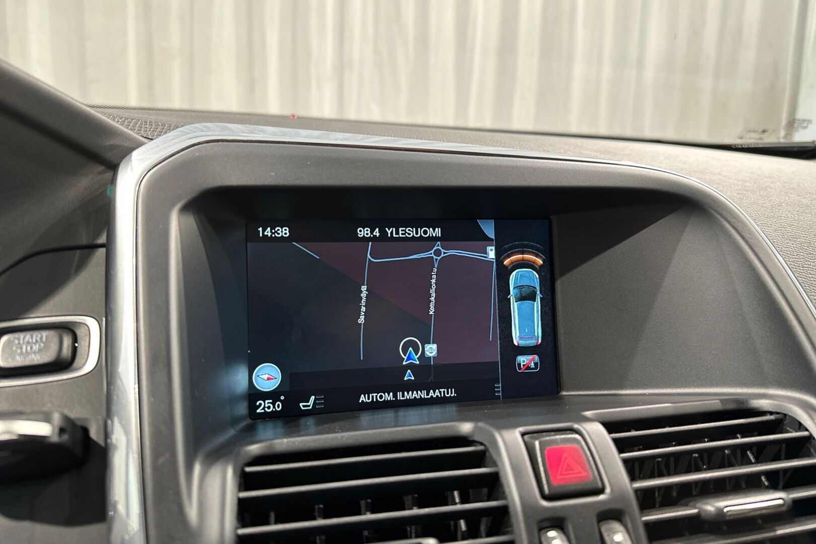 VOLVO XC60 2016