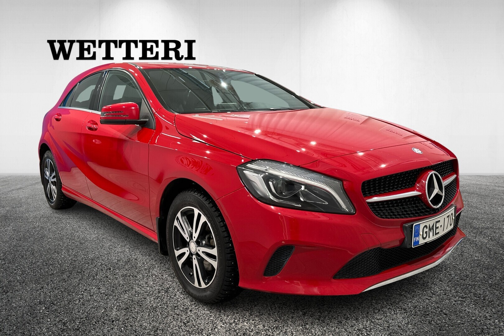 MERCEDES-BENZ A 2016