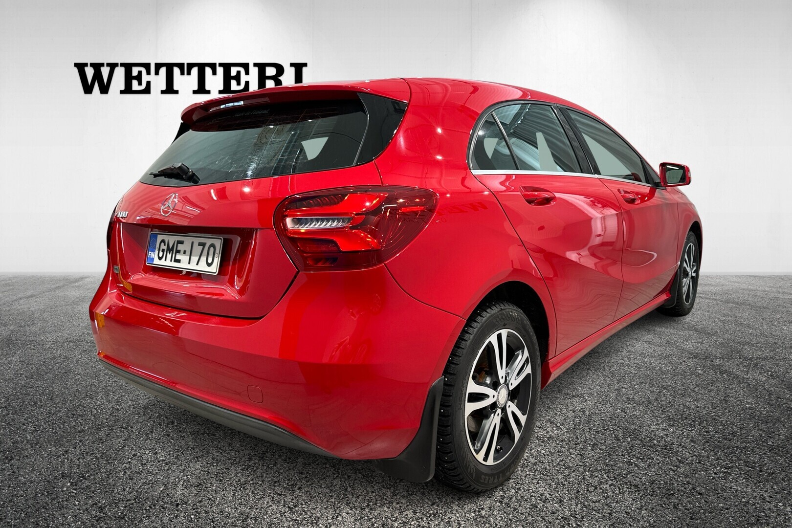 MERCEDES-BENZ A 2016