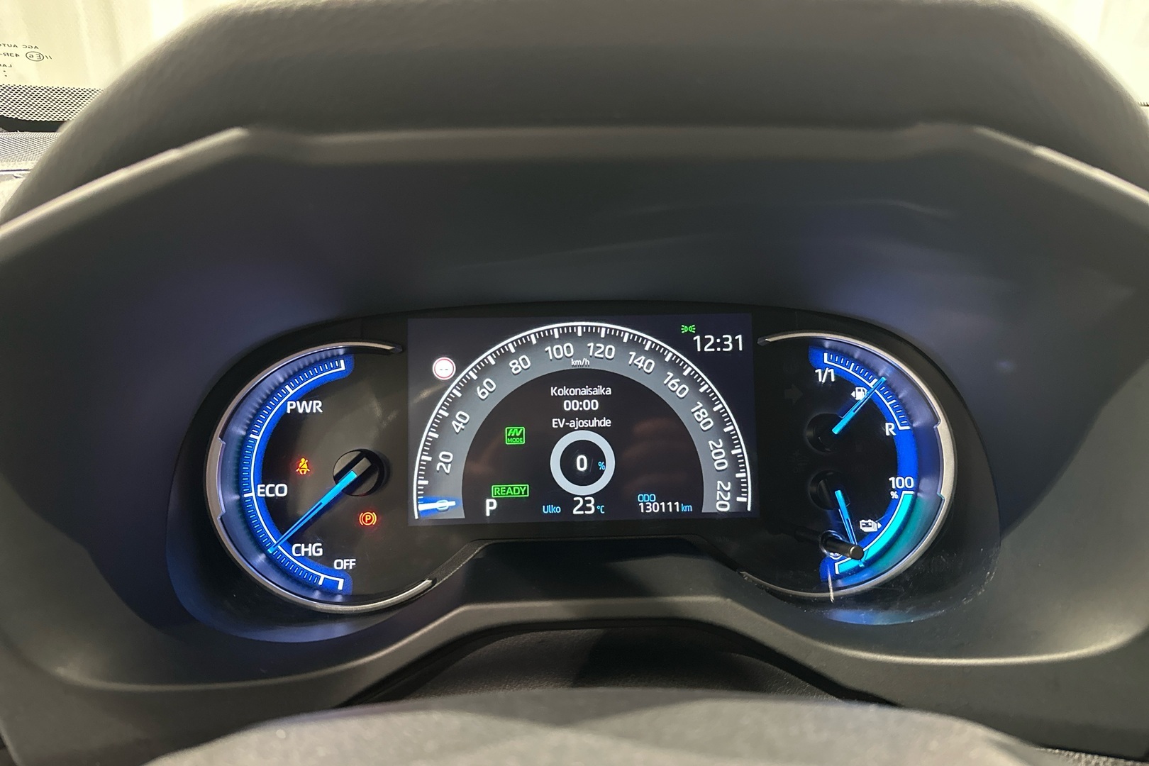 SUZUKI Across 2020