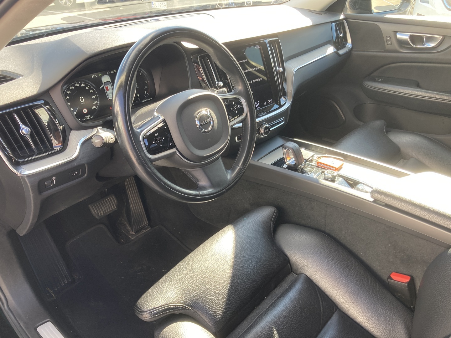 VOLVO V60 Cross Country 2022