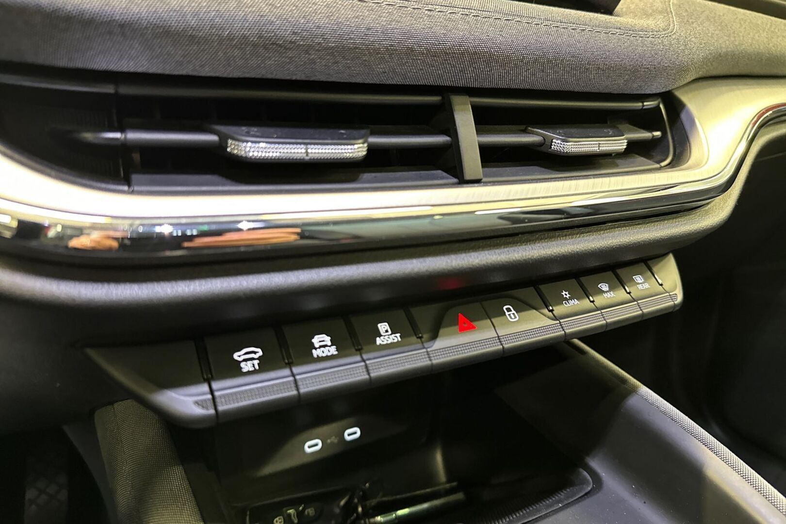 SKODA Enyaq 19