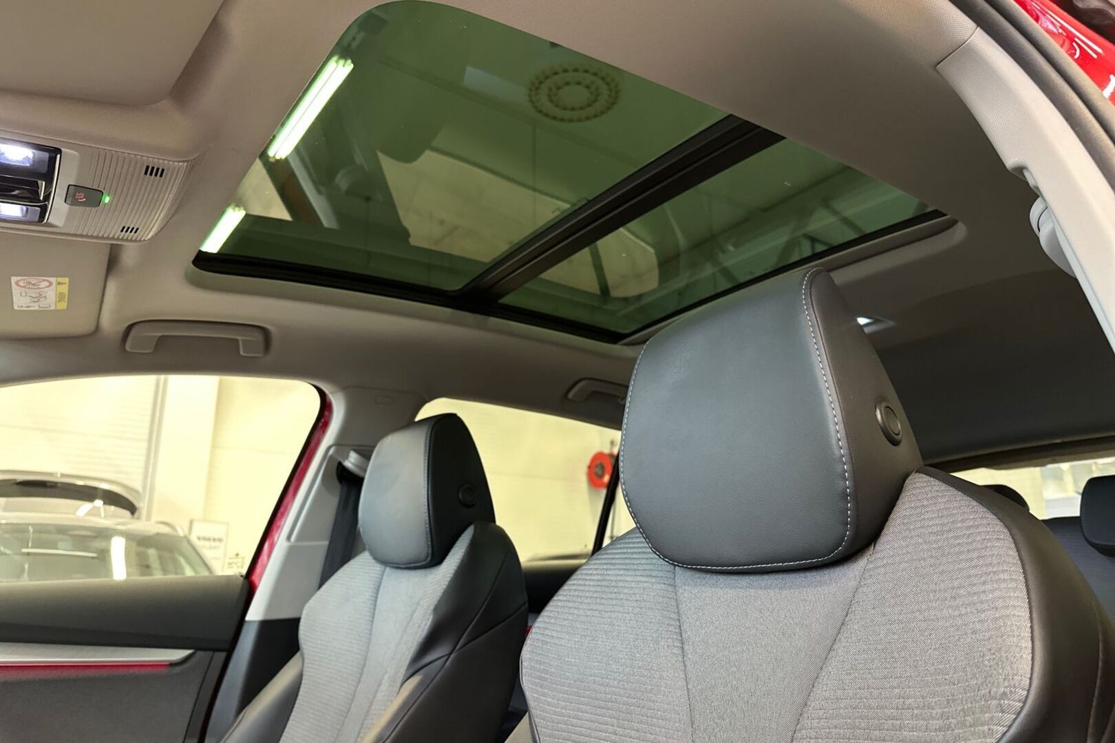 SKODA Enyaq 21