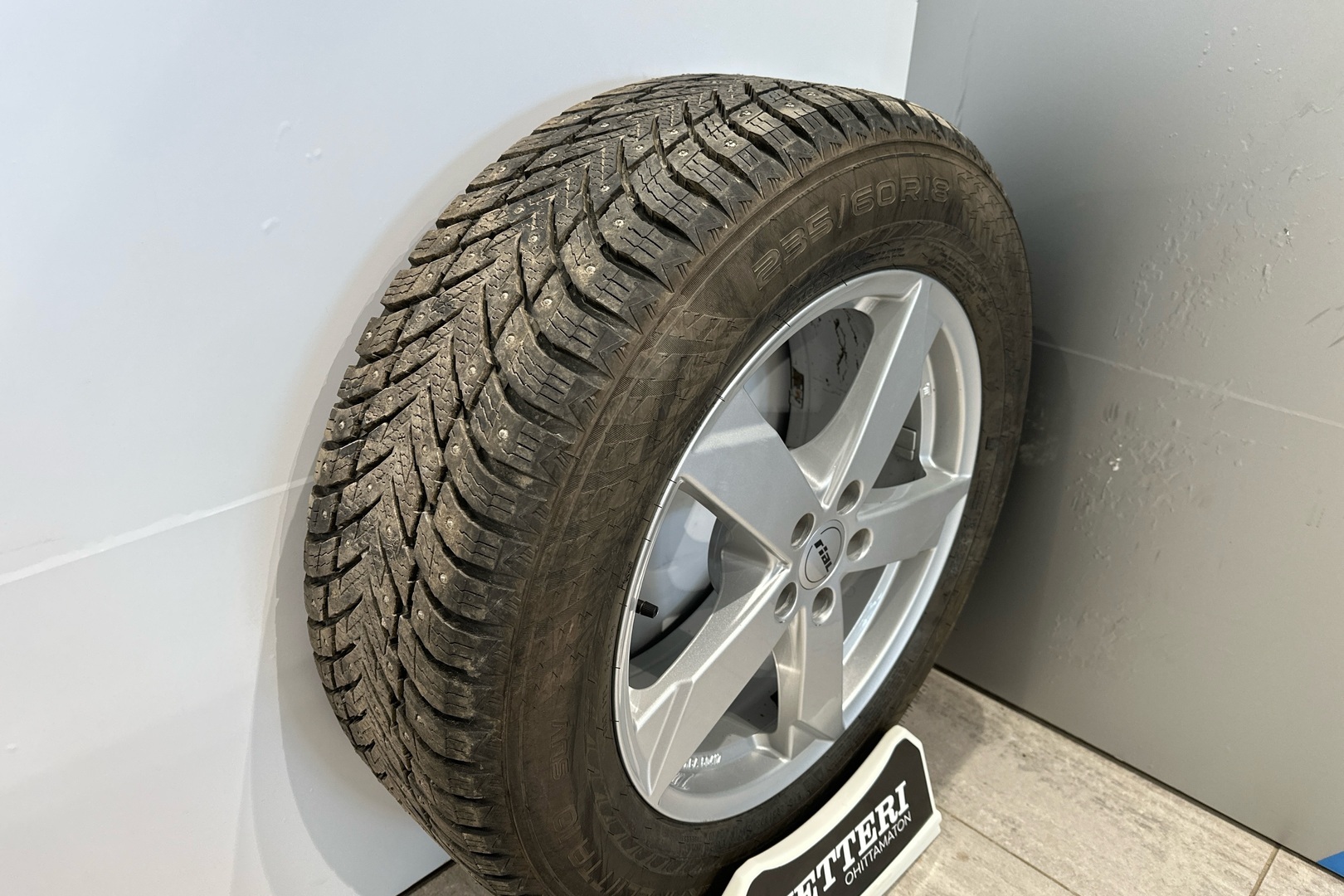 VOLVO XC60 2021