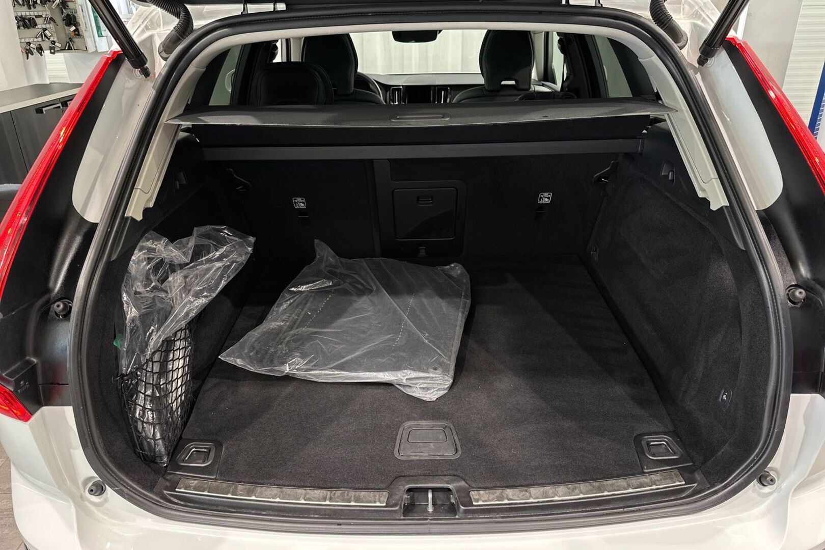 VOLVO XC60 2021