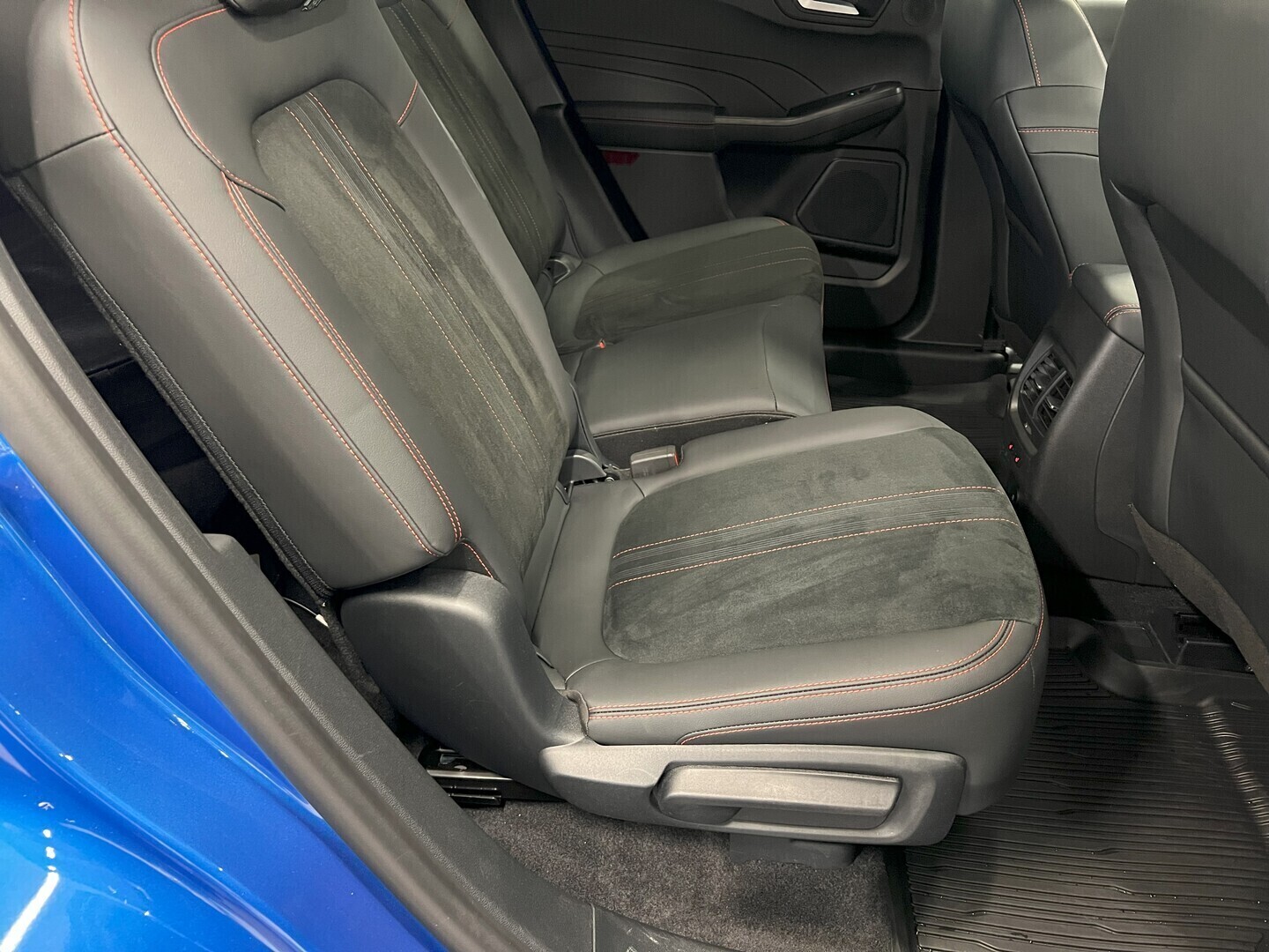 FORD Kuga 2026