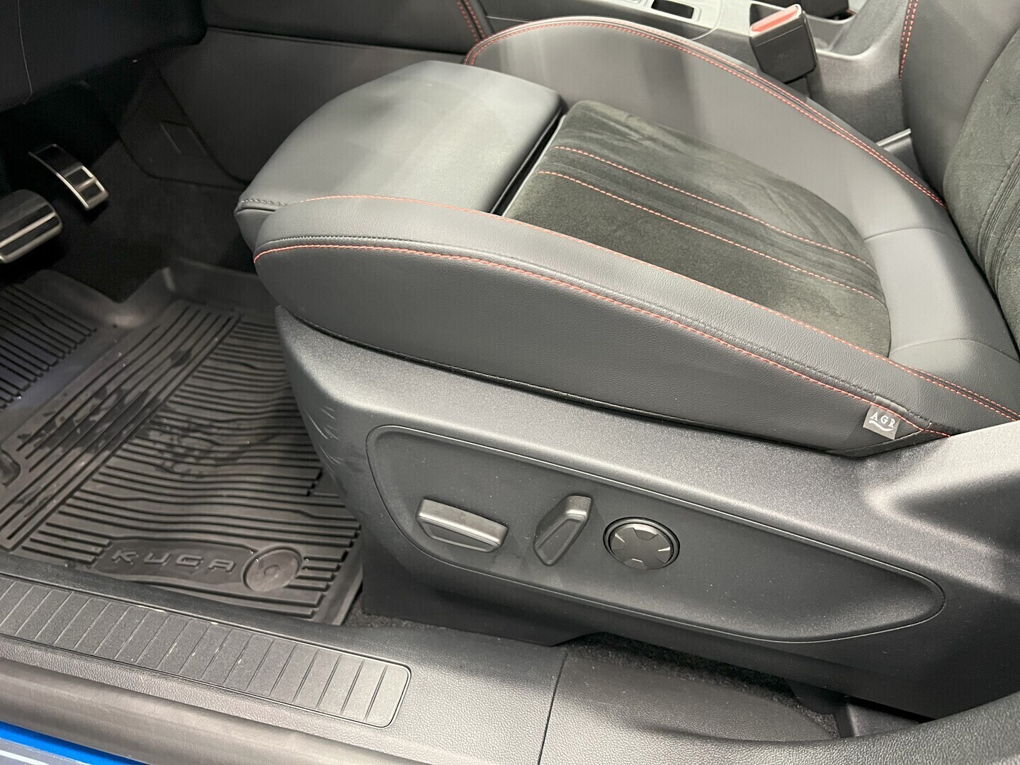 FORD Kuga 2026