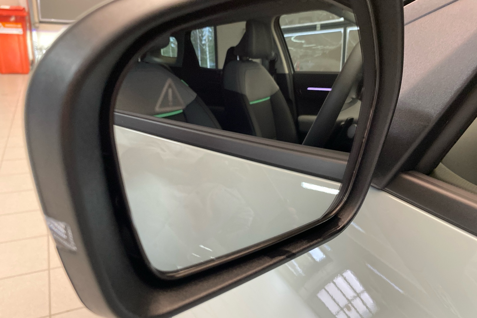 KIA EV4 2026