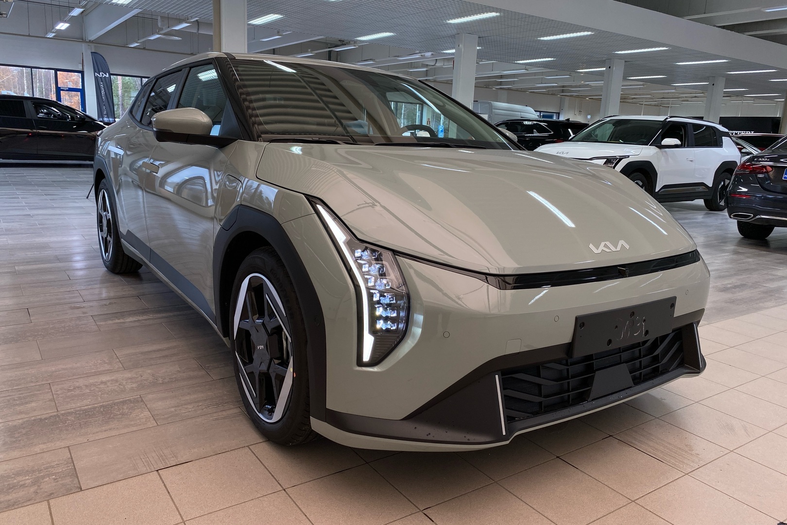 KIA EV4 2026