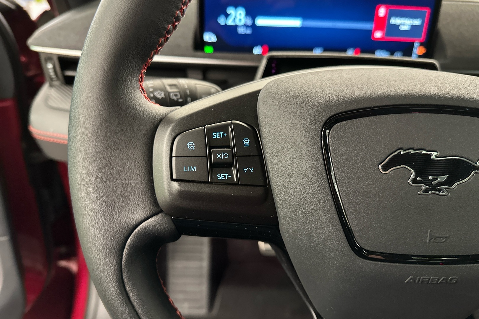 FORD Mustang Mach-E 2025